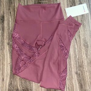 lululemon leggings - mesh, size 2